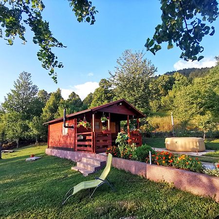 Cottage La Sierra With Jacuzzi Кореница Экстерьер фото