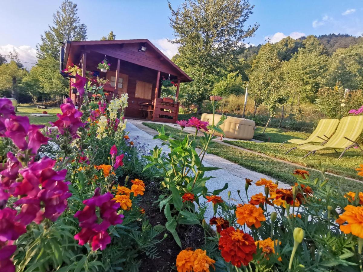 Cottage La Sierra With Jacuzzi Кореница Экстерьер фото