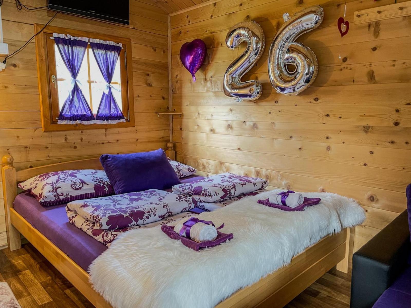 Cottage La Sierra With Jacuzzi Кореница Экстерьер фото