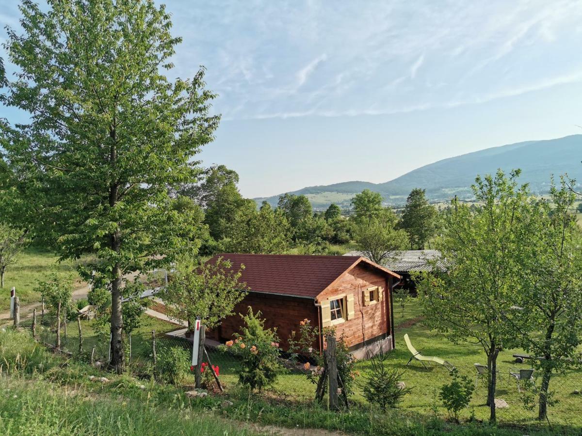 Cottage La Sierra With Jacuzzi Кореница Экстерьер фото